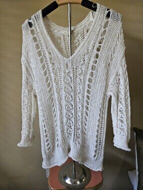 POL White Open Weave Boho Crochet Pullover Sweater - Size Small